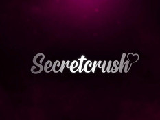 Похотливая грудастая блондинка трахает бородатого приятеля в джакузи