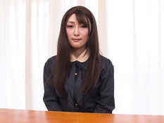 Застенчивая молодая японка отсосала и испытала двойное проникновение