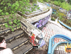 Сиськастая татуированная дама ебётся во все дырочки посреди развалин