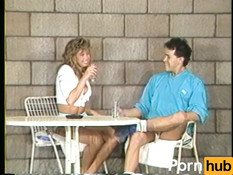 После страстных поцелуев мужчина отодрал молодую грудастую блондинку