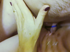 Блондинка и рыжая женщина занимаются свинг сексом со своими мужьями