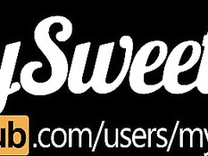 Стройная молодая шатенка сделала глубокий отсос и села на хуй сверху