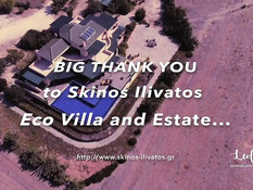 Возбуждённая юная блондинка ебётся с парнем на вилле возле бассейна