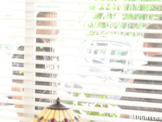 Двое полицейских оттрахали в киски и обкончали двух молодых шатенок