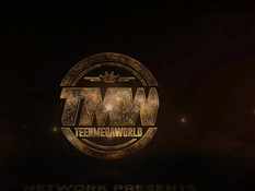 Он отодрал на кровати в спальне и обкончал двух юных русских шатенок