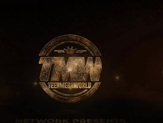 Лесбийские секс игры грудастой русской блондинки и худенькой шатенки