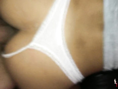 Отодрал раком худую студентку в белых трусиках и залил попу спермой