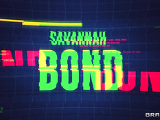 Пышная грудастая блондинка отпердолена пареньком во влагалище и анус