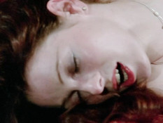 Усатый мужчина отодрал в волосатую пизду красивую сиськастую шатенку