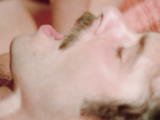 Три сиськастые лесбиянки оттрахали в позе наездницы усатого мужчину