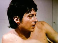 Развратная зрелая дама с большой грудью оттрахана в волосатую пизду