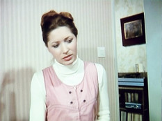 Грудастая зрелая шлюха отпердолена клиентом в анус и полита спермой