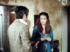 Грудастая зрелая шлюха отпердолена клиентом в анус и полита спермой