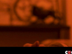 Белобрысый молодой гей отпердолил кудрявого шатена в упругую задницу