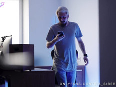 Милая русская шатенка с большими сиськами оттрахана в письку и анус