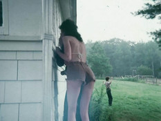 Бородатый фермер отымел грудастую жену брюнетку в миссионерской позе