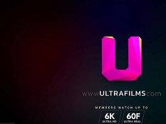 Молодой человек отымел в тренажёрном зале красивую русскую девчонку