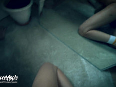 Спортивная девчонка оттрахана возбуждённым кавалером и полита спермой