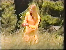 German blond girl doing it the first time